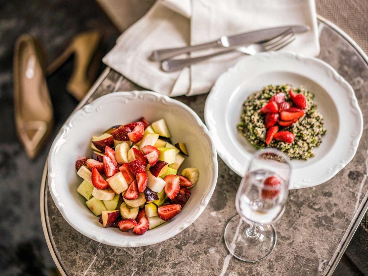 The Artisan Istanbul Mgallery Εξωτερικό φωτογραφία Fruit salad