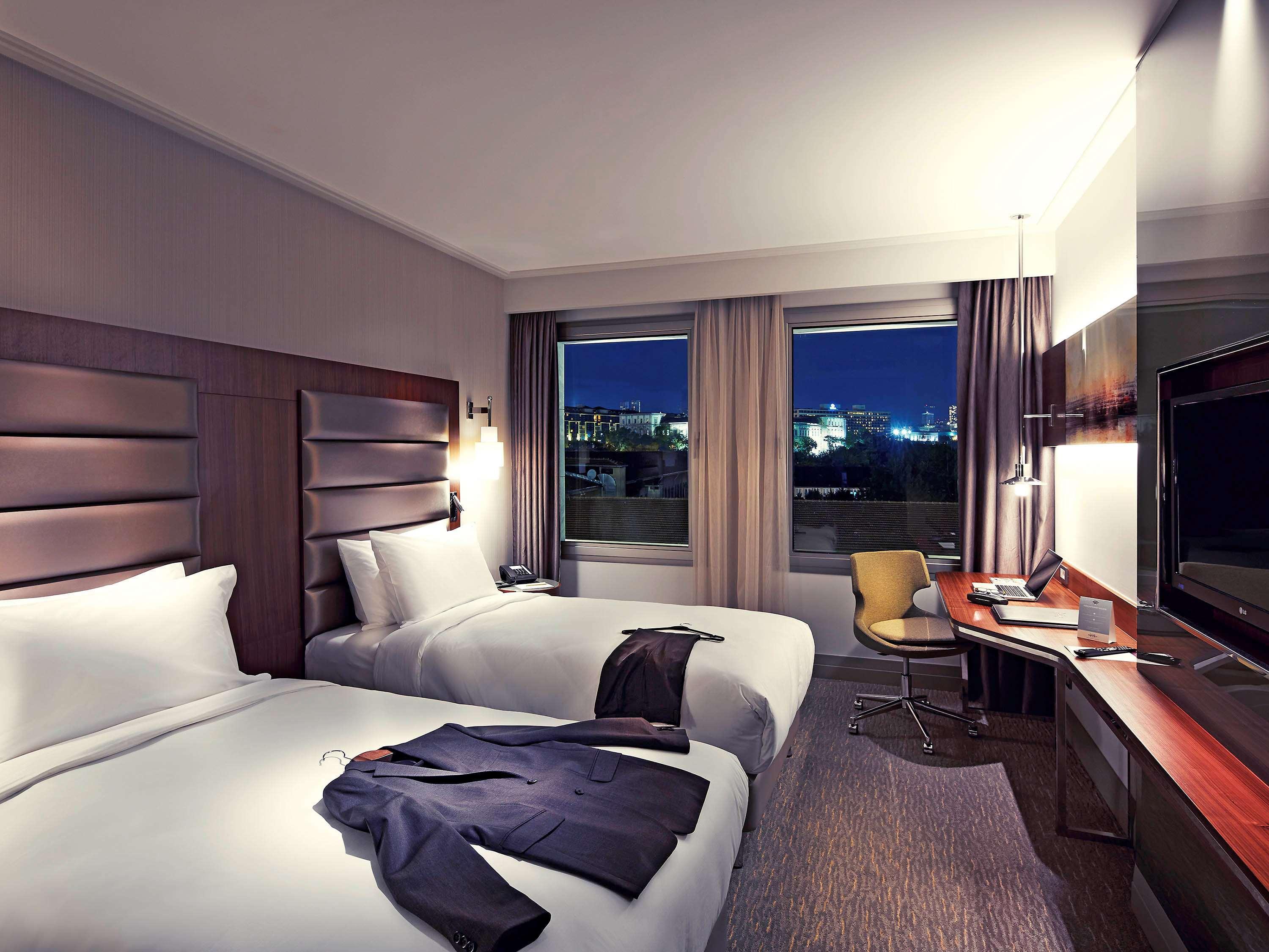 The Artisan Istanbul Mgallery Εξωτερικό φωτογραφία A typical room at the Novotel London West