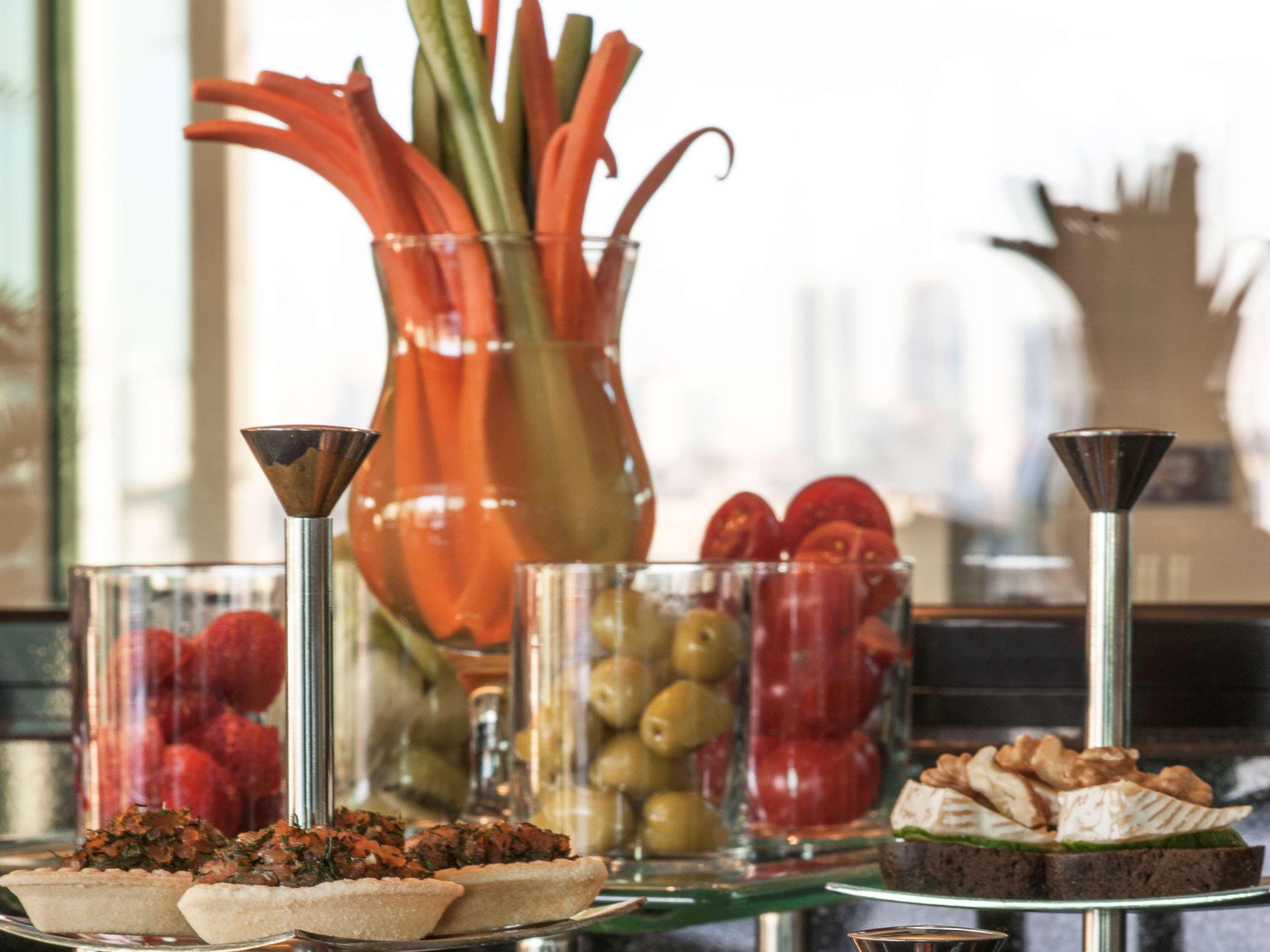 The Artisan Istanbul Mgallery Εξωτερικό φωτογραφία A selection of tapas